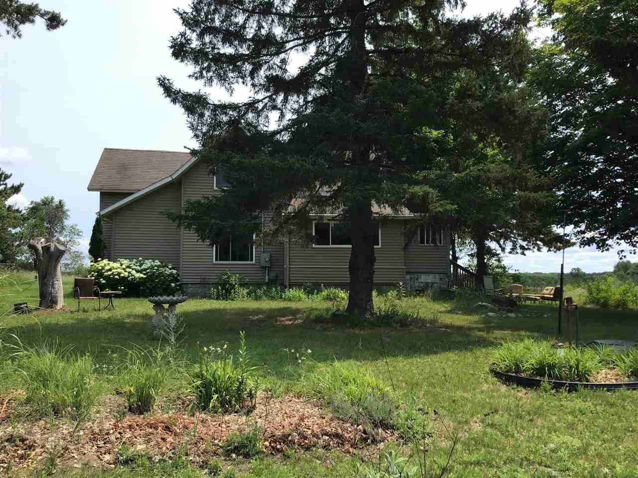 990 High Lake Road Traverse City, MI 49696 - Photo 51 of 55 1891006-50.JPG