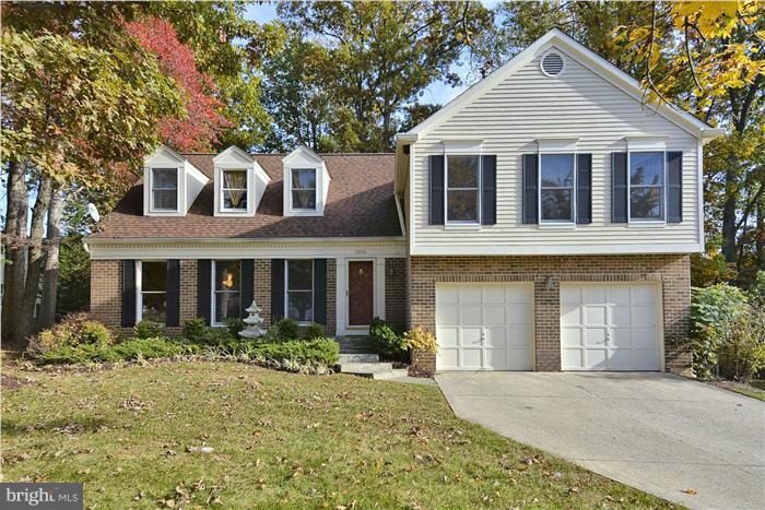 2406 Henslowe Drive Potomac, MD 20854 - Photo 2 of 25 Exterior (Front)