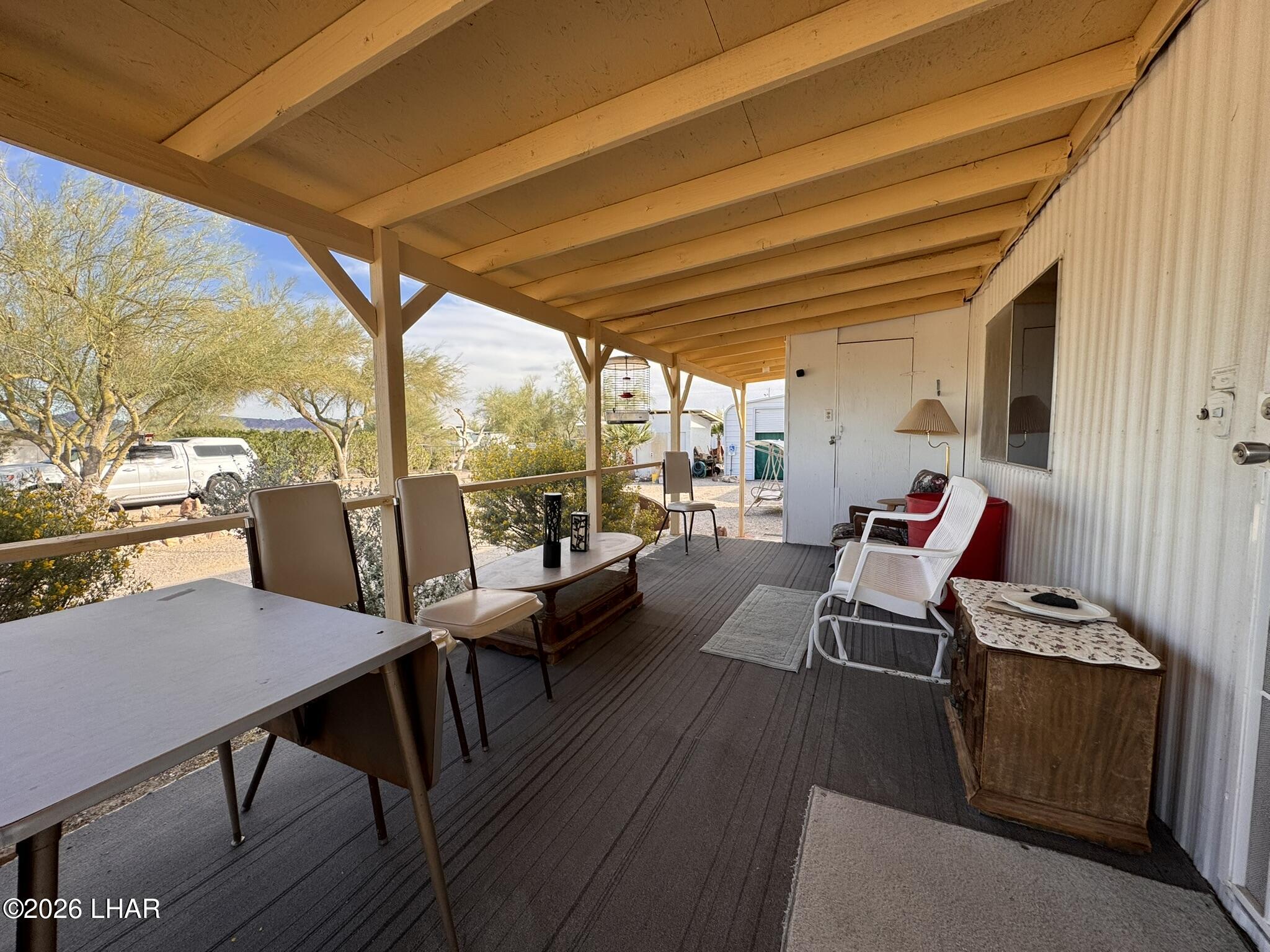 587 West Pyramid Street Quartzsite, AZ 85346 - Photo 17 of 46 a outdoor space with furniture