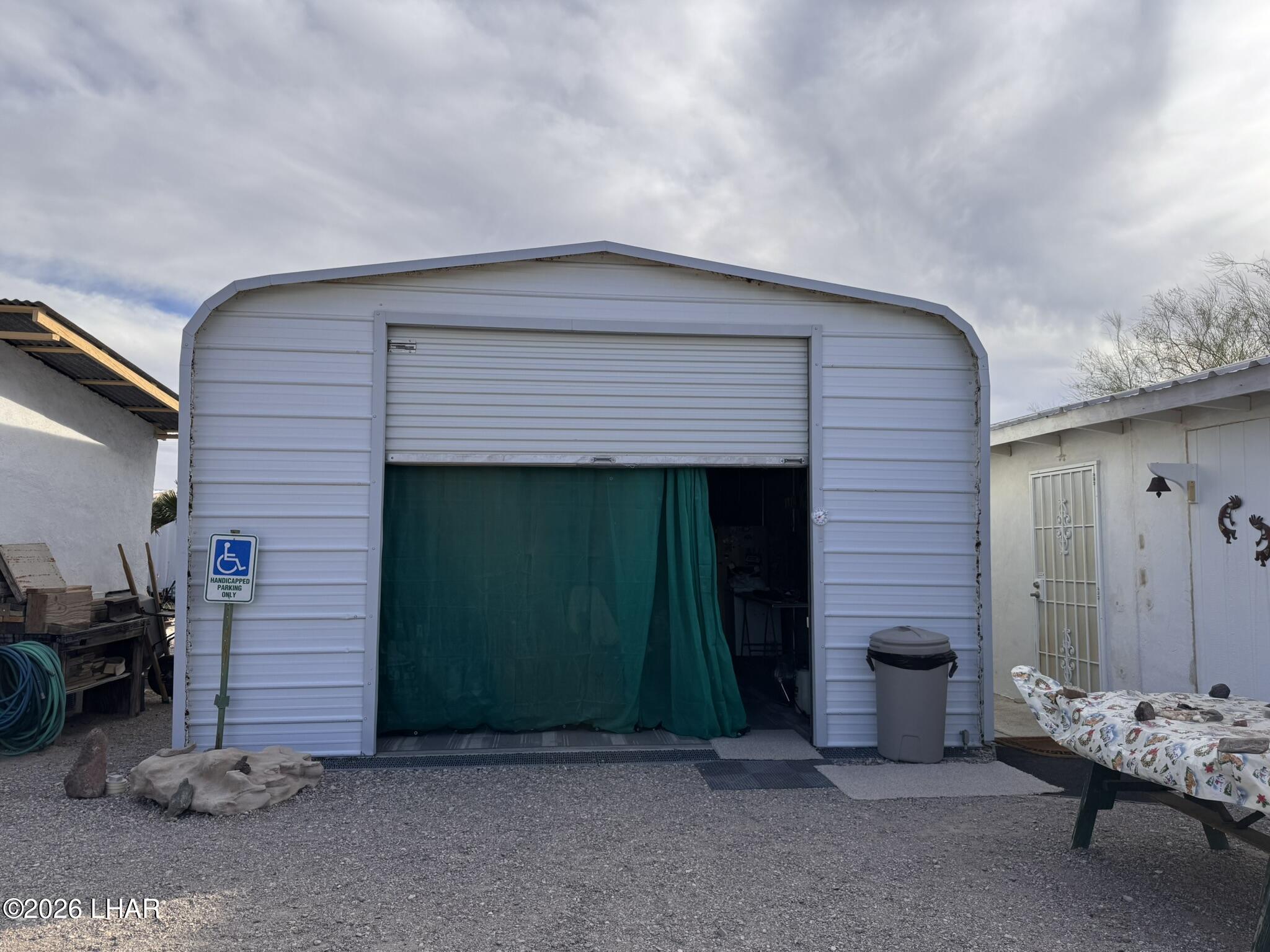 587 West Pyramid Street Quartzsite, AZ 85346 - Photo 42 of 46 a backyard of a house with seating space