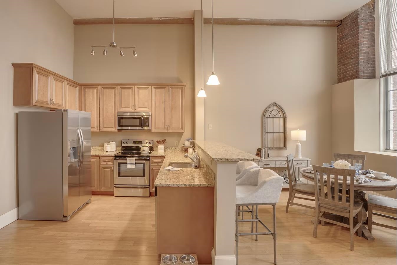 195 McGregor Street, Unit 423 Manchester, NH 03102 - Photo 10 of 18