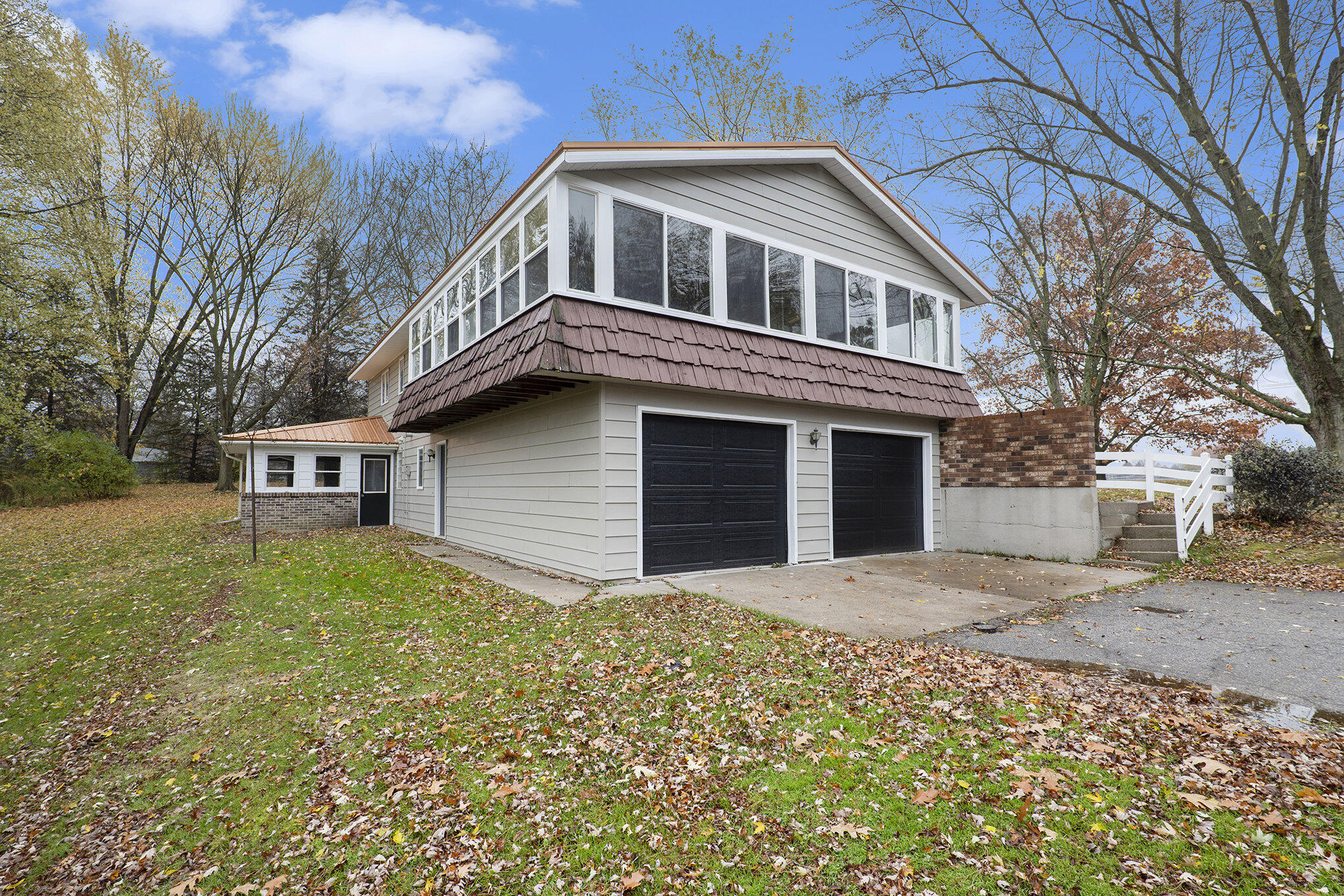 4420 County Farm Road Greenville, MI 48838 - Photo 4 of 26 004_country_farm-41