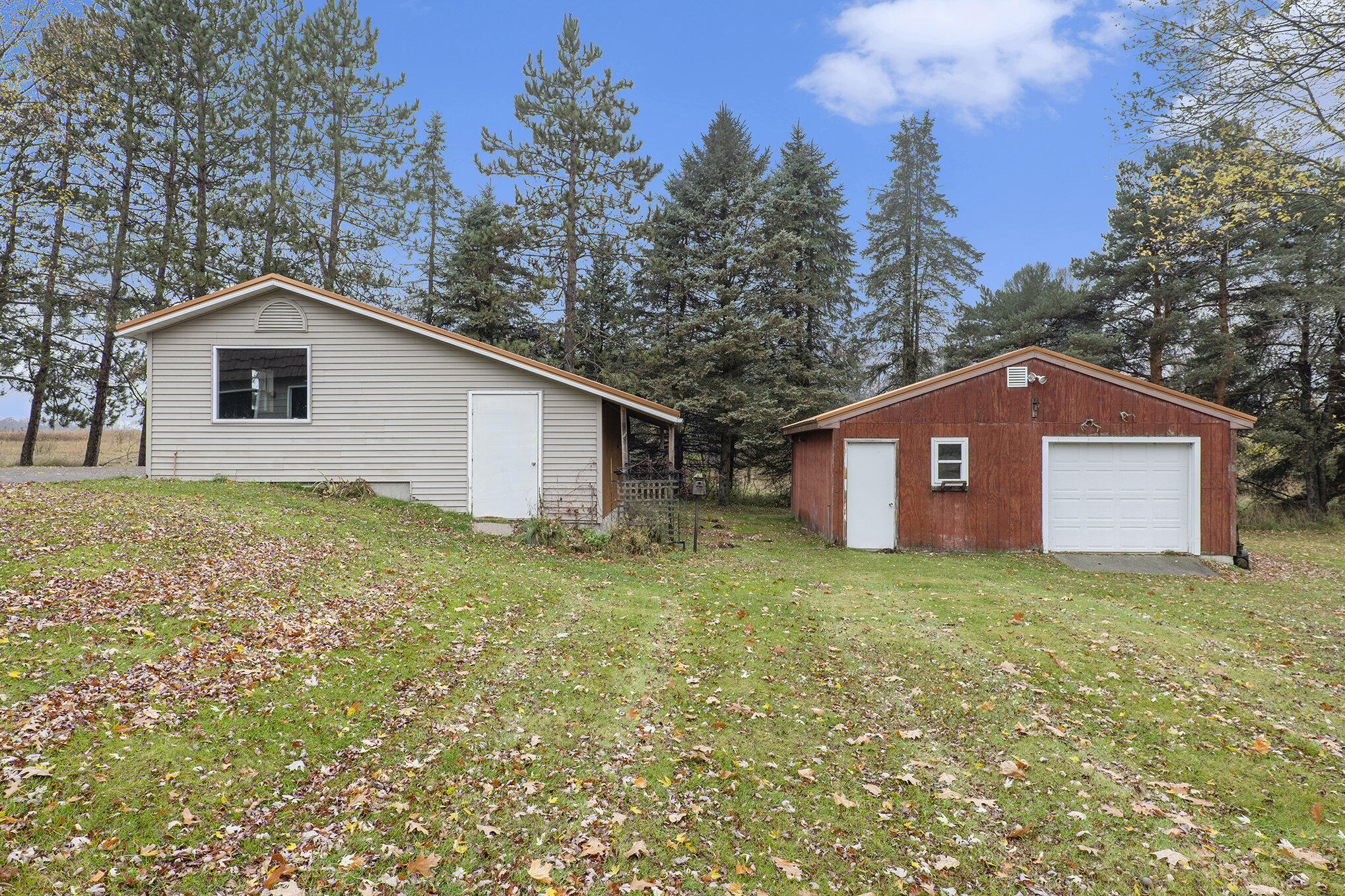 4420 County Farm Road Greenville, MI 48838 - Photo 6 of 26 024_country_farm-40