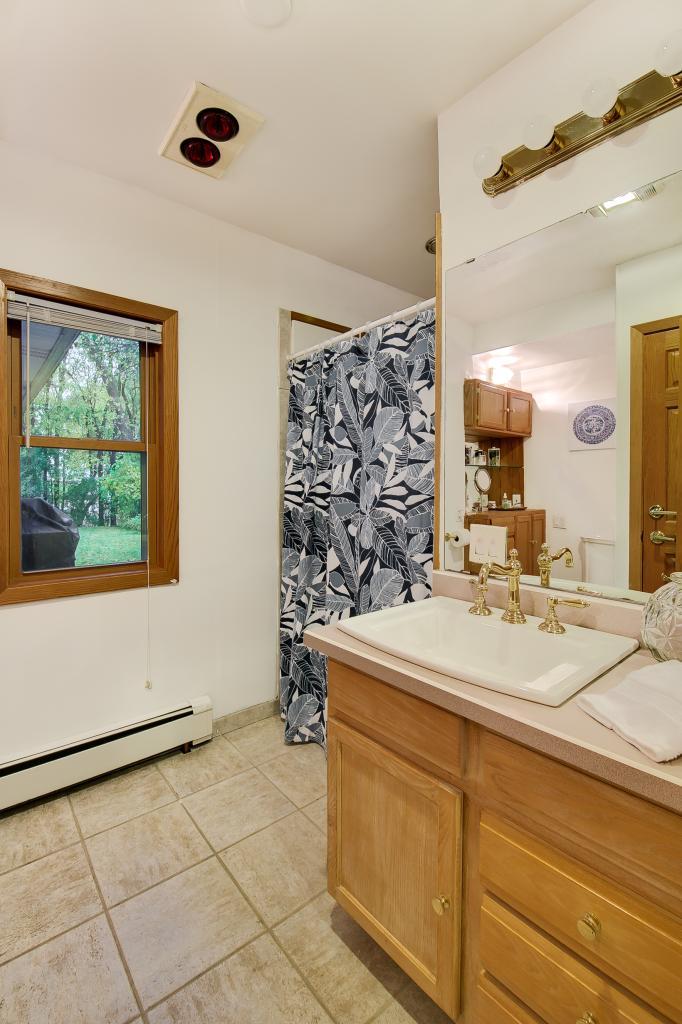 8912 West Bush Lake Road Bloomington, MN 55438 - Photo 19 of 26 Gallery Image 19