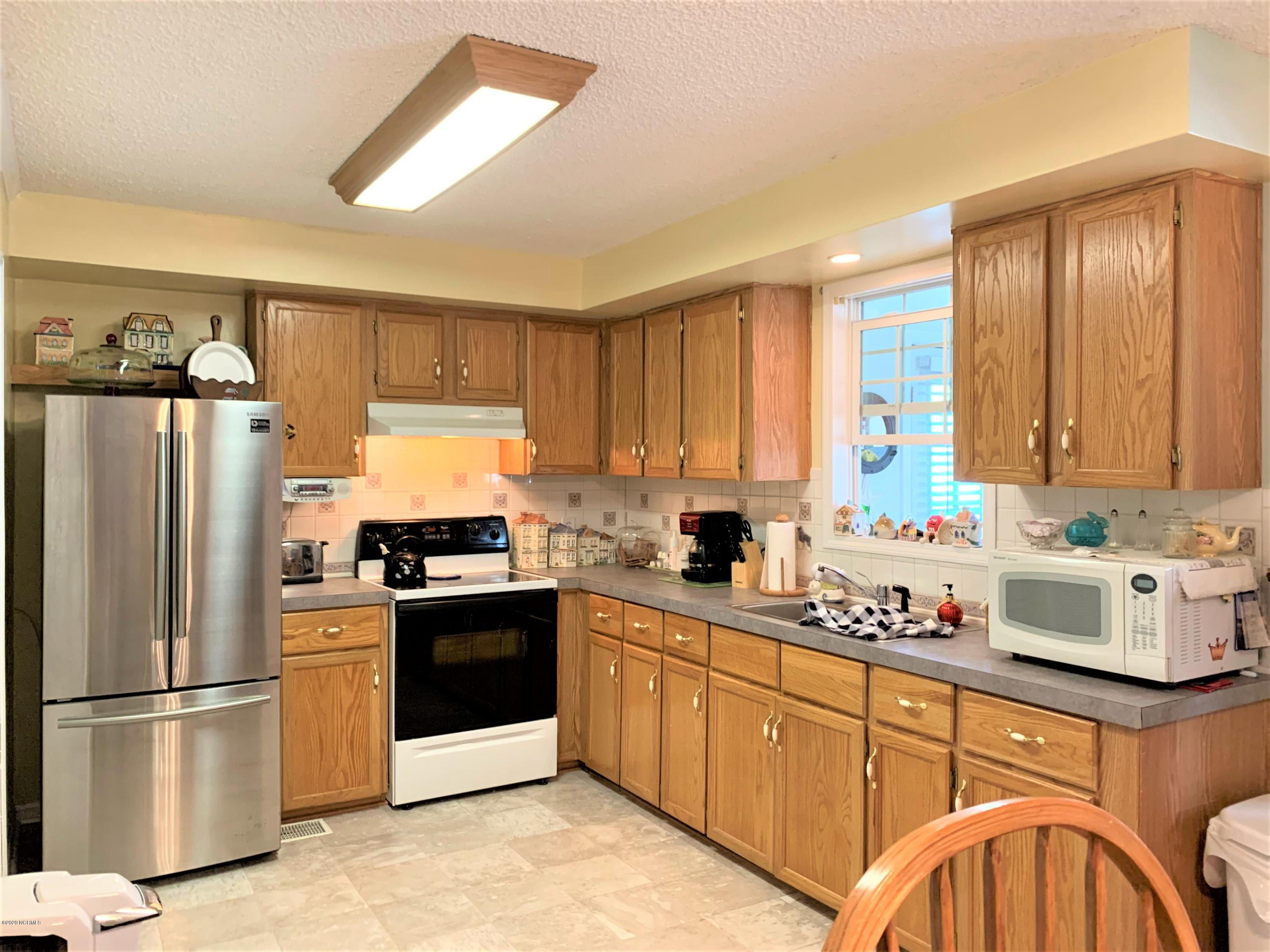 504 Deer Path Calabash, NC 28467 - Photo 10 of 19 IMG_1522 (2)