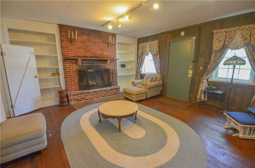 7716 North Michigan Road Indianapolis, IN 46268 - Photo 13 of 49 Gallery Image 13