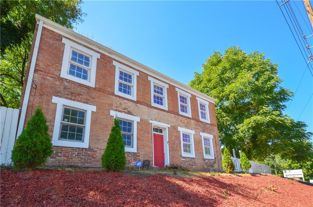 7716 North Michigan Road Indianapolis, IN 46268 - Photo 3 of 49 Gallery Image 3