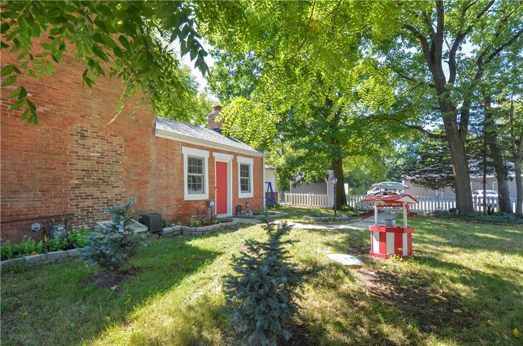 7716 North Michigan Road Indianapolis, IN 46268 - Photo 6 of 49 Gallery Image 6