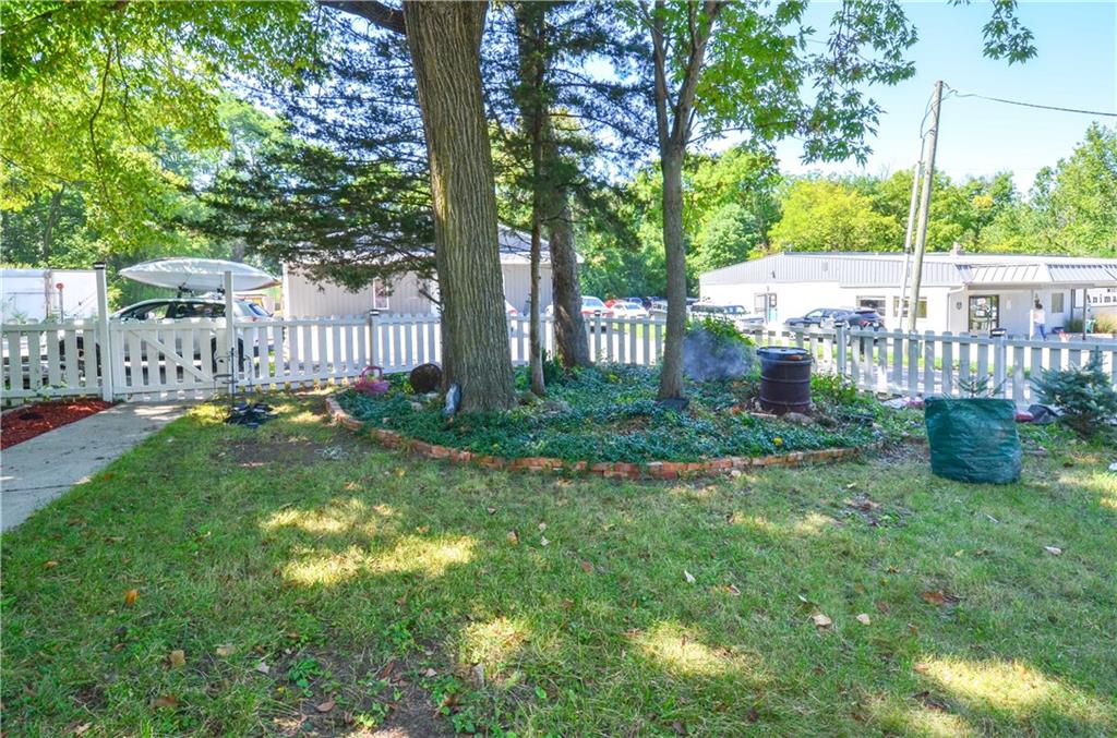 7716 North Michigan Road Indianapolis, IN 46268 - Photo 7 of 49 Gallery Image 7