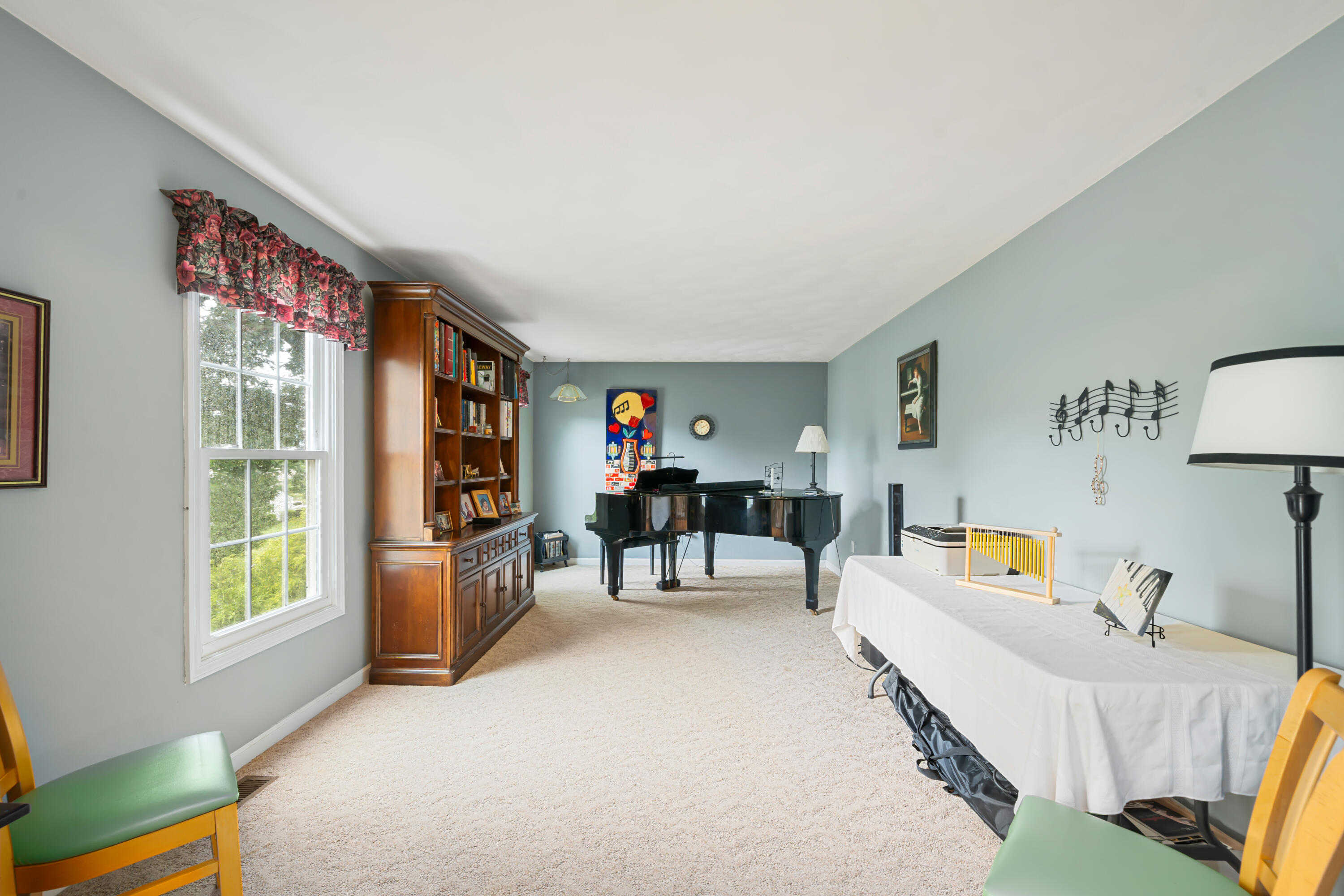 1650 Millbridge Road Salem, VA 24153 - Photo 4 of 25 Family Room