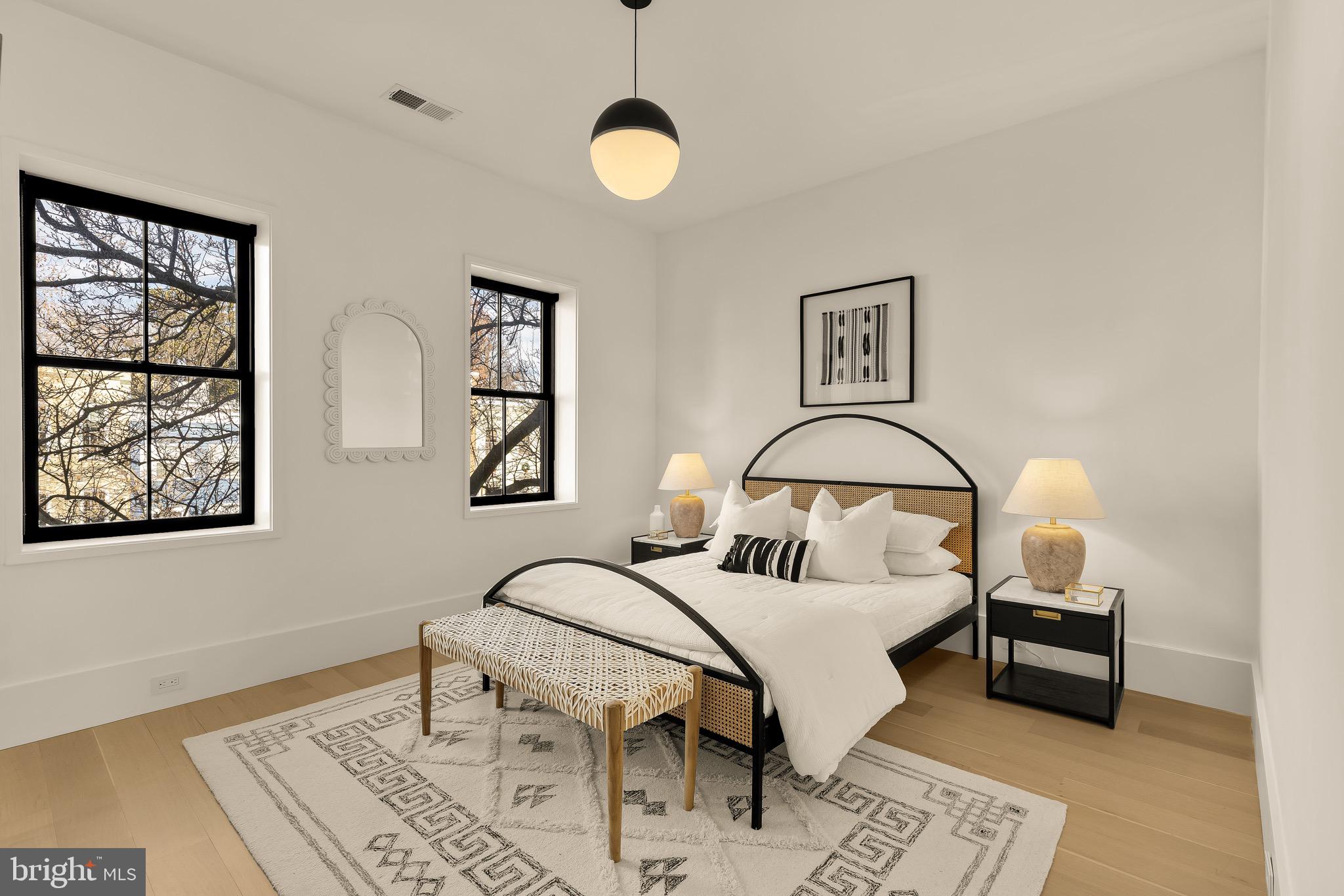 639 E Street Southeast Washington, DC 20003 - Photo 26 of 47