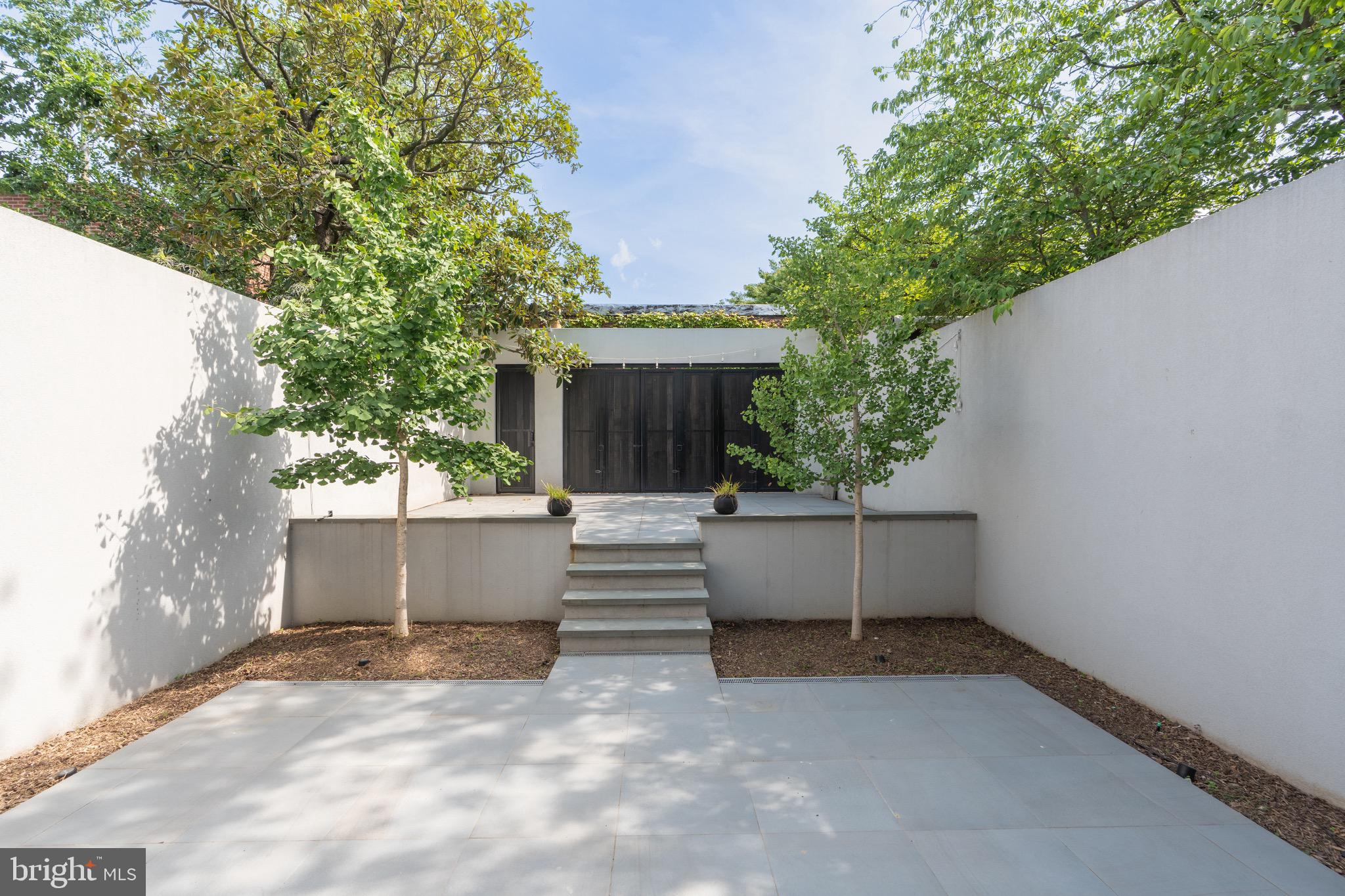 639 E Street Southeast Washington, DC 20003 - Photo 41 of 47