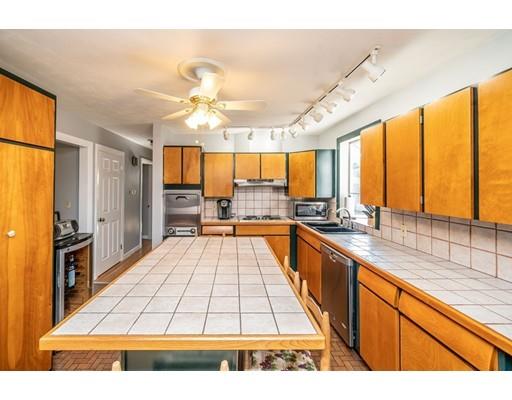 69 Harrow Road Springfield, MA 01118 - Photo 12 of 34 Gallery Image 12