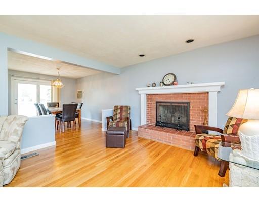 69 Harrow Road Springfield, MA 01118 - Photo 7 of 34 Gallery Image 7