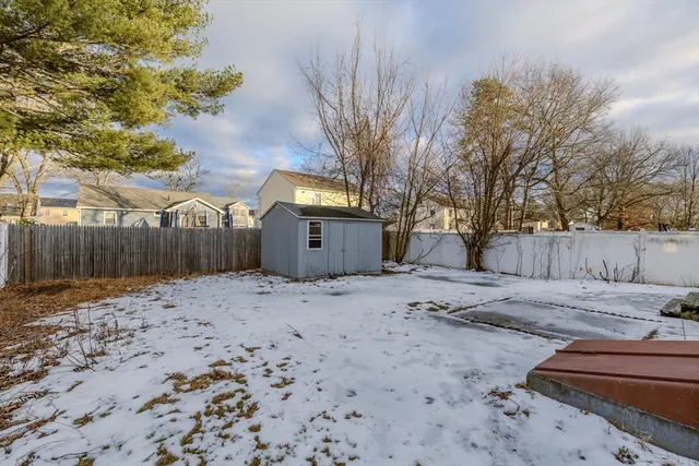 $299,987 | 187 Lamont Street, Springfield, MA 01119