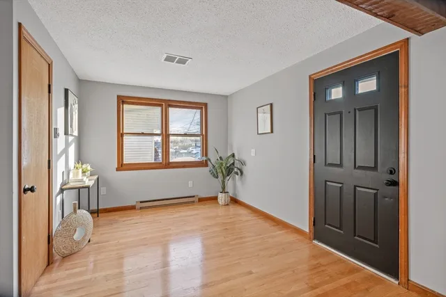 $299,987 | 187 Lamont Street, Springfield, MA 01119