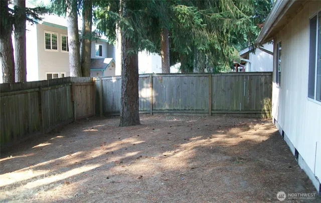 $2,495 | 4921 50th Avenue Southeast, Lacey, WA 98503