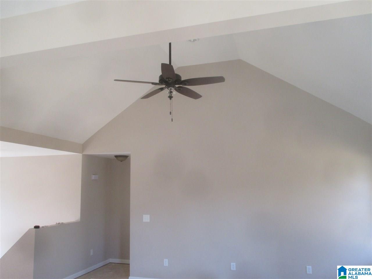 581 Deans Ferry Road Hayden, AL 35079 - Photo 3 of 10