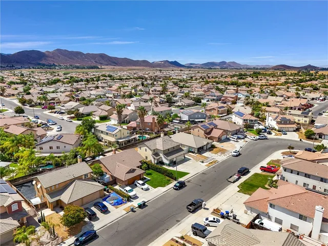 $3,800 | 4605 Oak Tree Way, Hemet, CA 92545