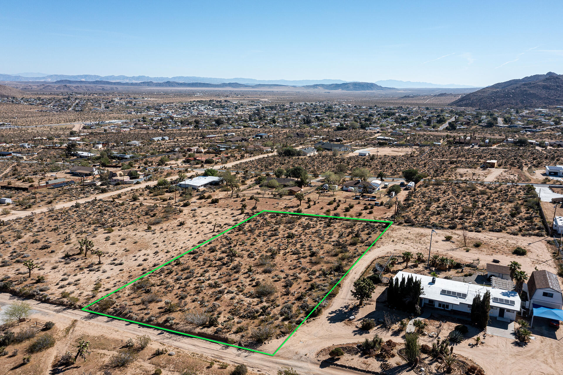 102 Saddleback Road Joshua Tree, CA 92252 - Photo 9 of 18 DJI_0042