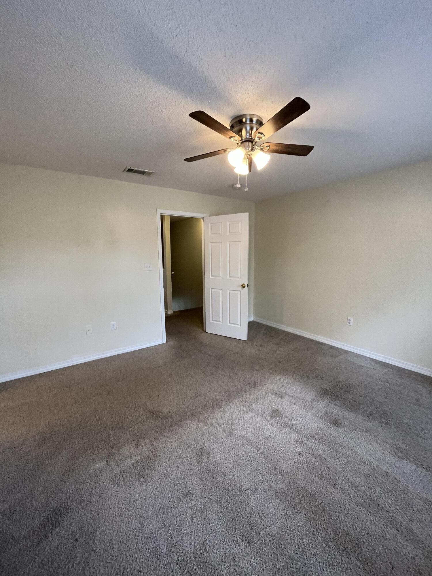 204 Johnson Court Crestview, FL 32536 - Photo 7 of 17 a view of an empty room