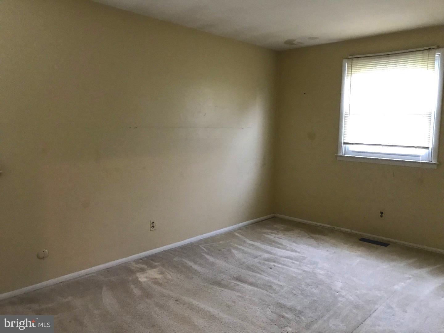 11979 Dumont Road Philadelphia, PA 19116 - Photo 11 of 15 Gallery Image 11