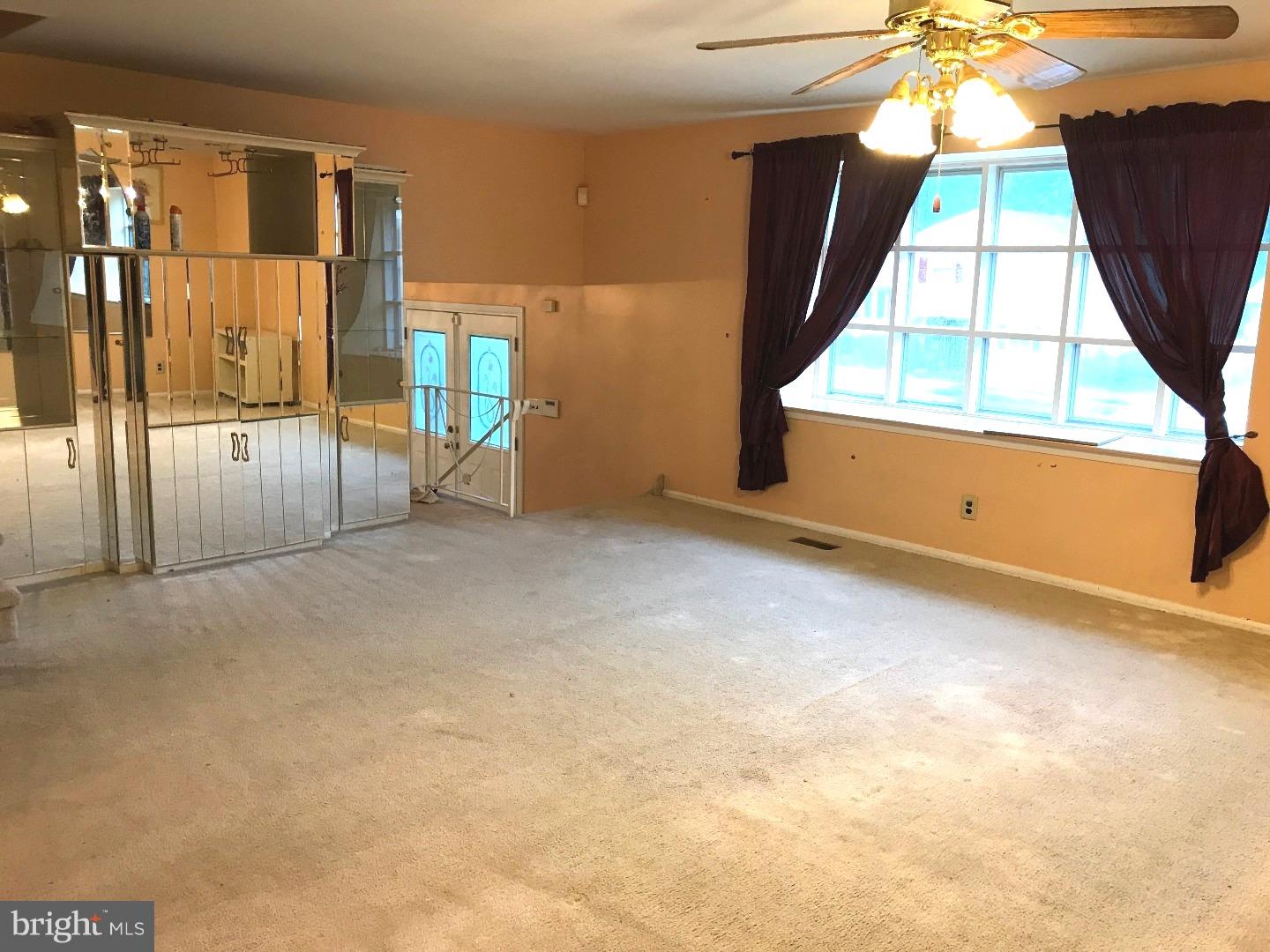 11979 Dumont Road Philadelphia, PA 19116 - Photo 7 of 15 Gallery Image 7