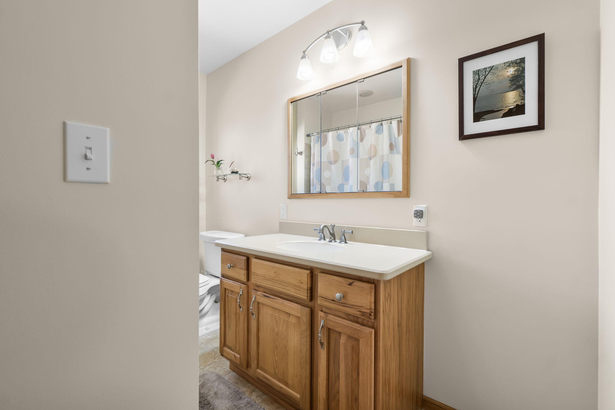 8185 Ridgeview Drive Cheboygan, MI 49721 - Photo 14 of 33 Full Bathroom