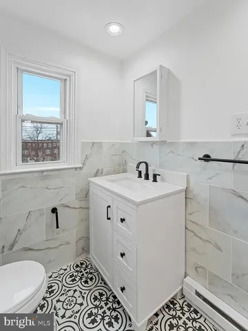 $1,600 | 1006 Butler Street, Chester, PA 19013