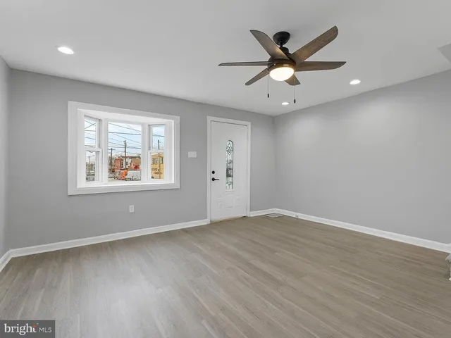 $1,600 | 1006 Butler Street, Chester, PA 19013