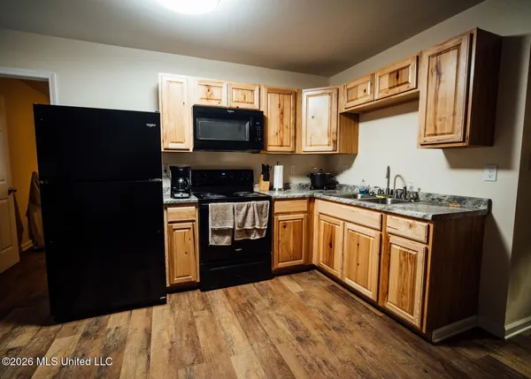 $1,099,800 | 2776 Sees Chapel Road, Sarah, MS 38665