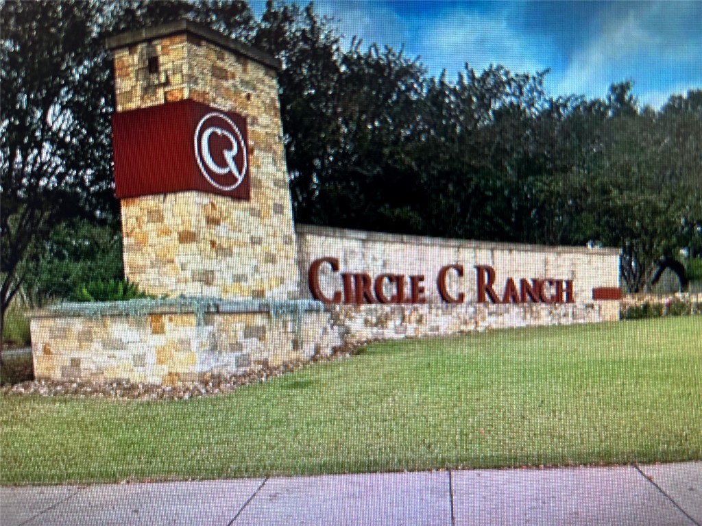 11401 Ohmfield Court Austin, TX 78739 - Photo 35 of 40 a view of a sign board