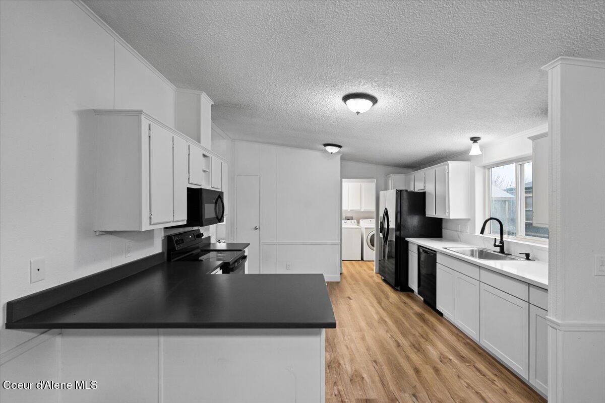 10600 North Benoit Street Hayden, ID 83835 - Photo 12 of 42 10-Kitchen