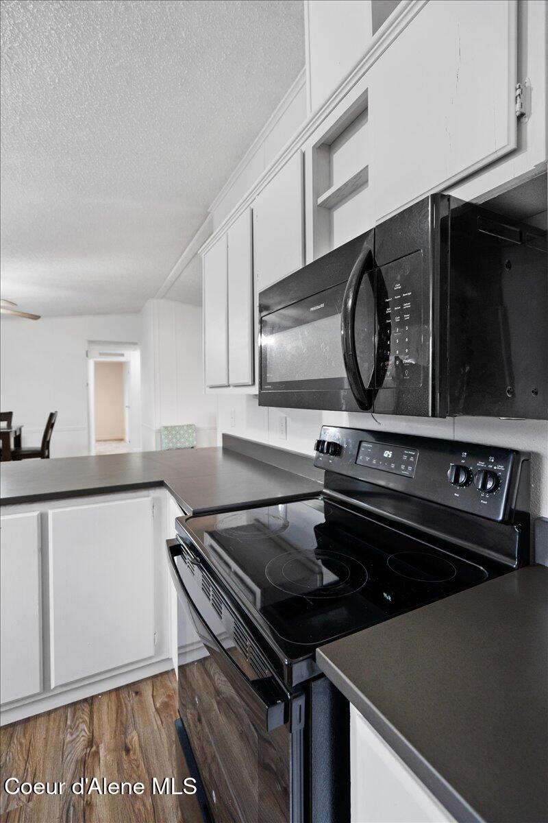 10600 North Benoit Street Hayden, ID 83835 - Photo 18 of 42 15-Kitchen