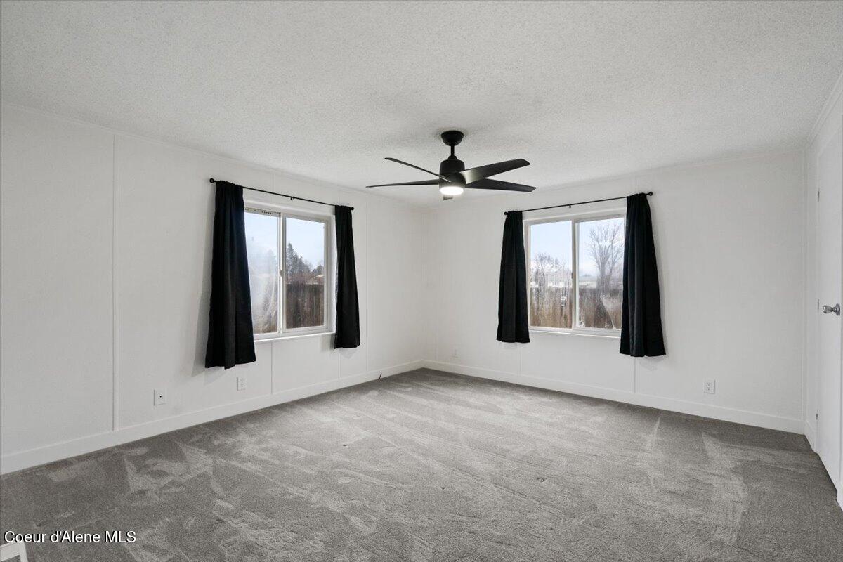 10600 North Benoit Street Hayden, ID 83835 - Photo 22 of 42 18-Primary bedroom