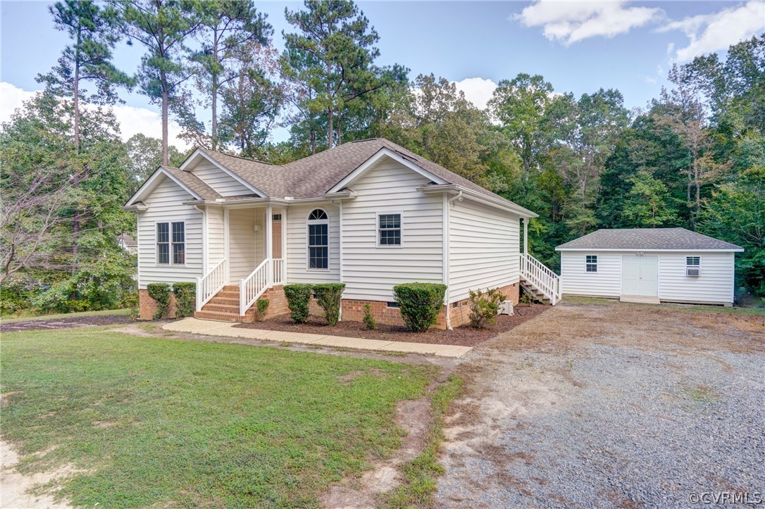 7231 Hughes Road Sandston, VA 23150 - Photo 6 of 36 Gallery Image 6