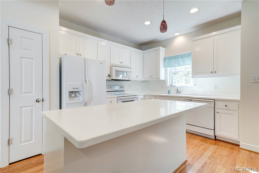 7231 Hughes Road Sandston, VA 23150 - Photo 8 of 36 Gallery Image 8