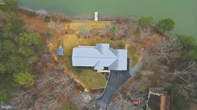 $725,000 | 16 Merrimac Cove, Ruther Glen, VA 22546