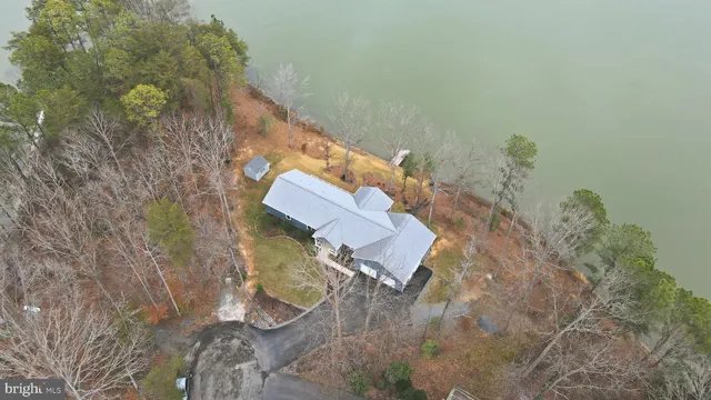 $725,000 | 16 Merrimac Cove, Ruther Glen, VA 22546