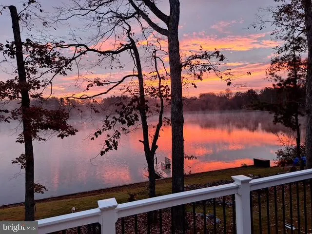 $725,000 | 16 Merrimac Cove, Ruther Glen, VA 22546