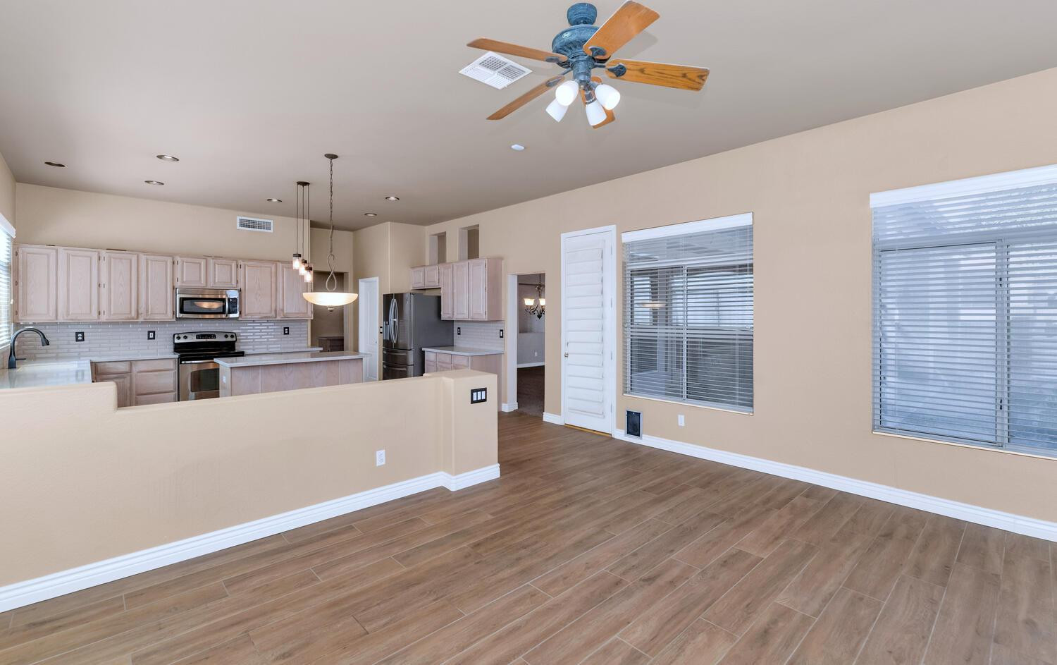 3382 West Harrison Street Chandler, AZ 85226 - Photo 6 of 22 Photo #6