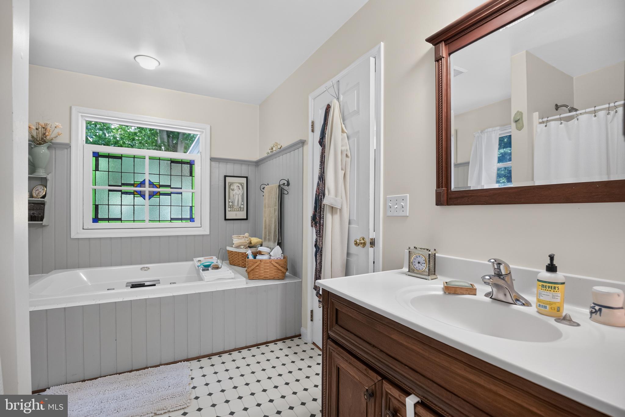 2220 Vern Road Port Republic, MD 20676 - Photo 15 of 34 Primary Bathroom