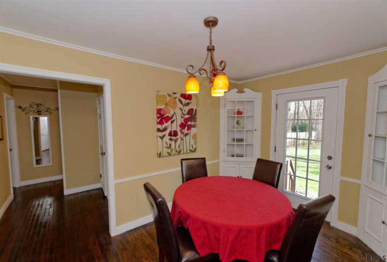 16 Willowbrook Road Schenectady, NY 12302 - Photo 14 of 24 Photo 14