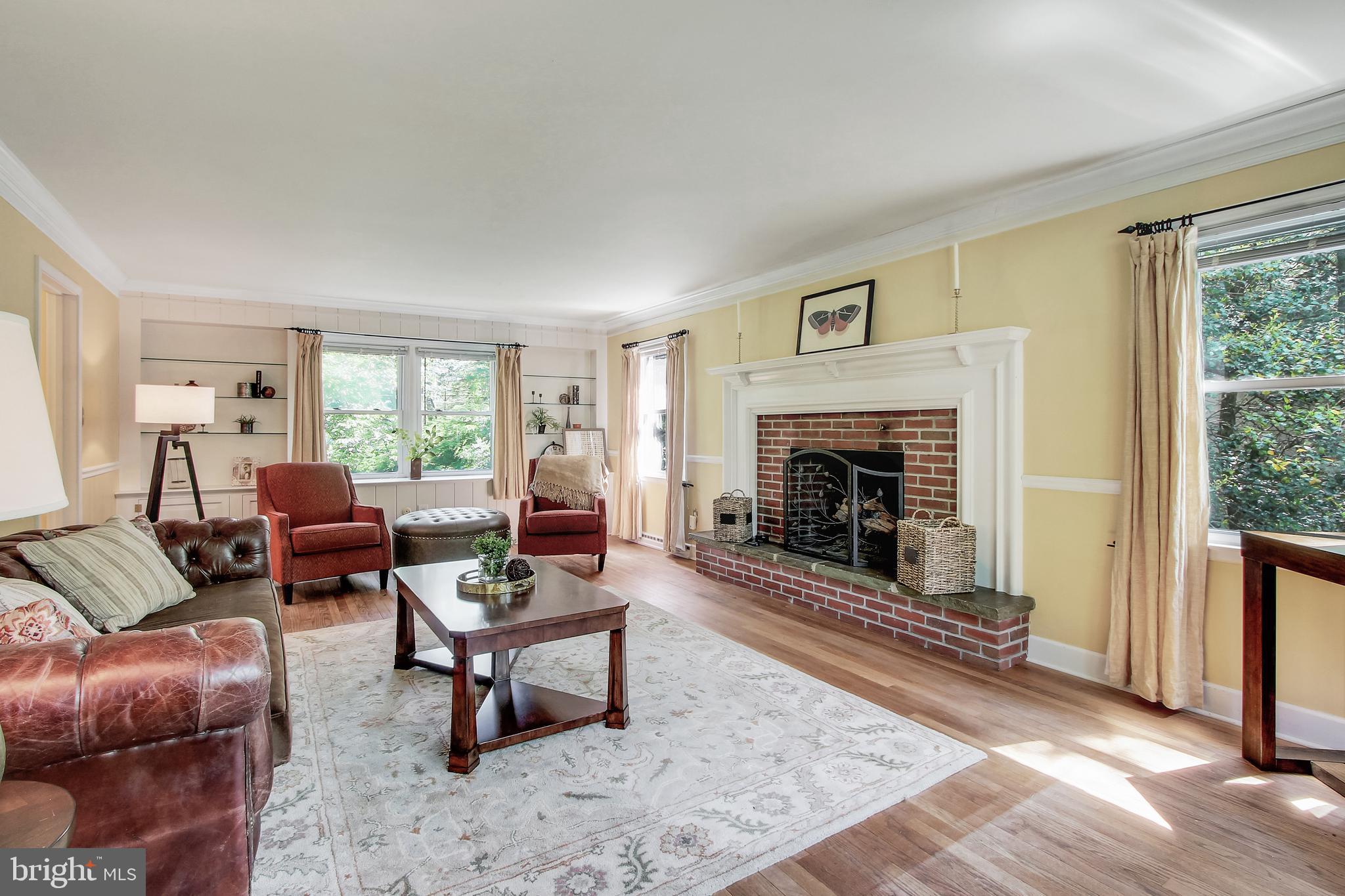 65 Cardinal Road Reading, PA 19610 - Photo 3 of 31 Living Room