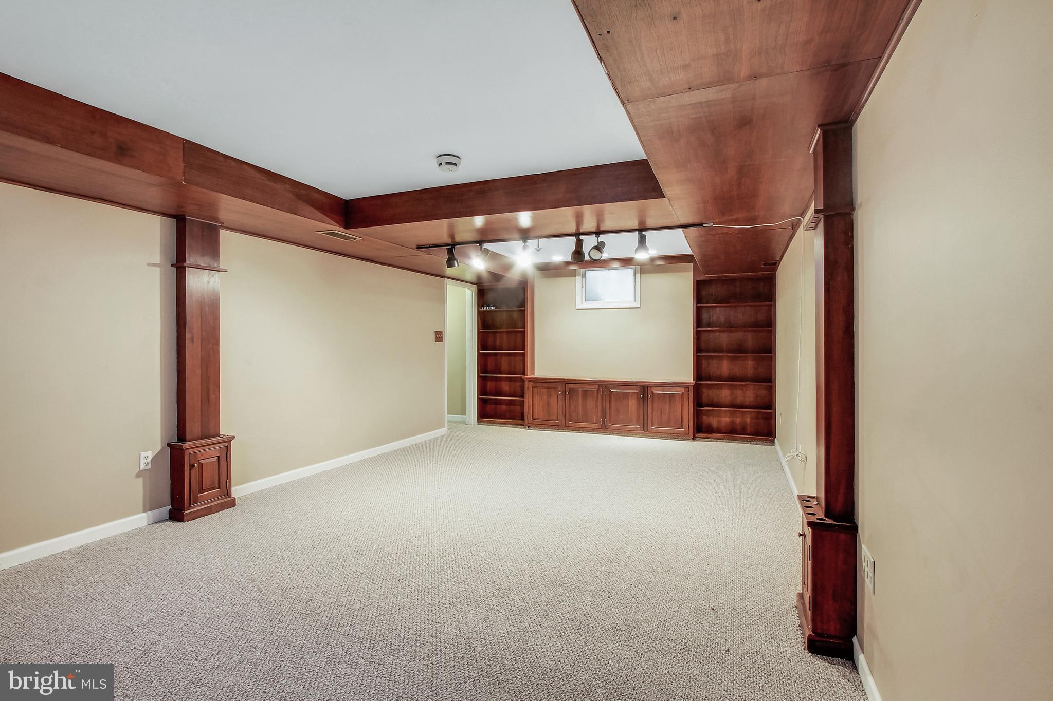 65 Cardinal Road Reading, PA 19610 - Photo 25 of 31 Lower Level Game Room