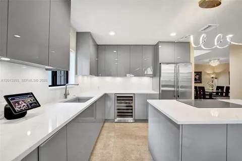 $925,000 | 10403 Santiago Street, Cooper City, FL 33026