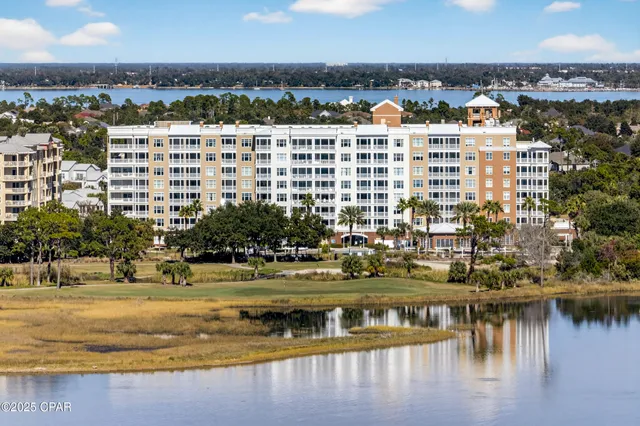 $369,900 | 4100 Marriott Drive, Unit 406, Panama City, FL 32408