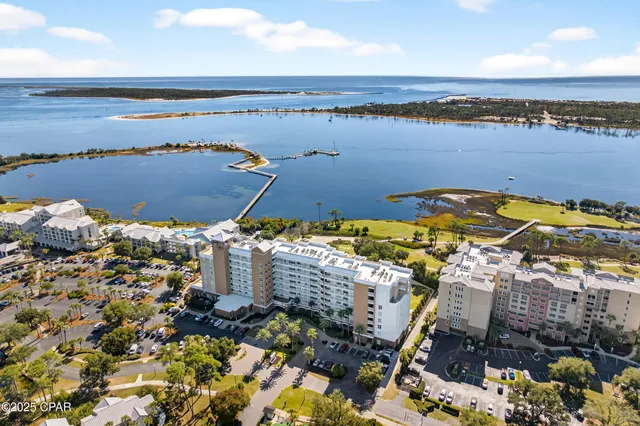 $369,900 | 4100 Marriott Drive, Unit 406, Panama City, FL 32408