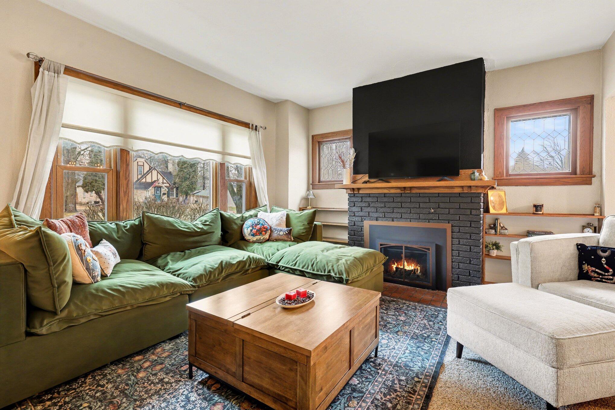 418 Rust Avenue Big Rapids, MI 49307 - Photo 4 of 31 004_file_9812