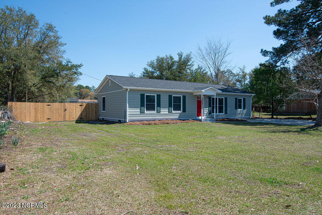 102 Riegel Drive Hubert, NC 28539 - Photo 3 of 33 DSC_7607